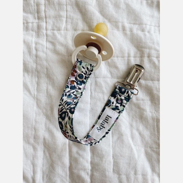 Lalaby Pacifier Clip -Wiltshire